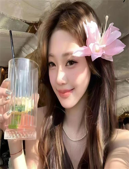 科幻片专业观影全攻略：《嫂子、弟媳和妹妹》的理解主题思想与哲学内涵 让你拓展思维视野